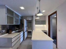 RV Suites (D10), Apartment #596275471